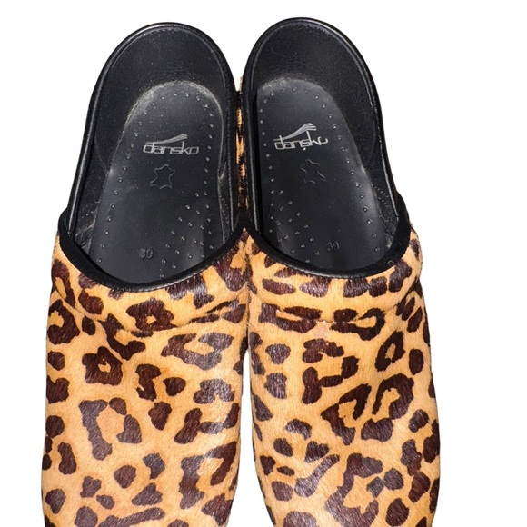 Dansko Professional Leopard Calf Hair Clogs Size 39 EU 8.5 9 Animal Print - Picture 4 of 6